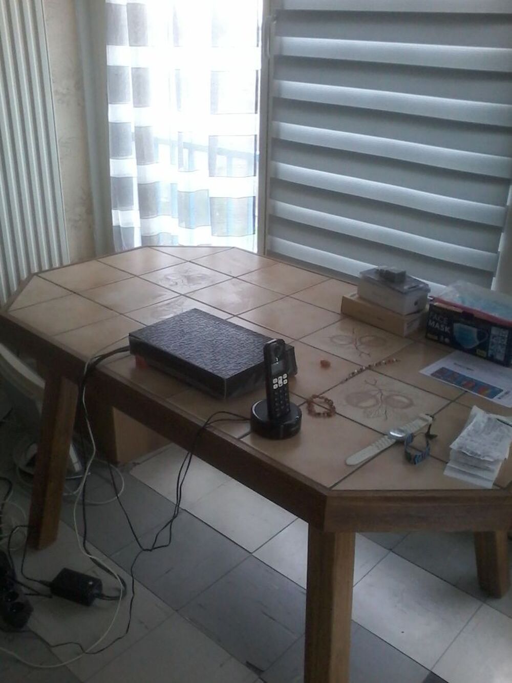 Table de cuisine ou salle a mang&eacute; Cuisine