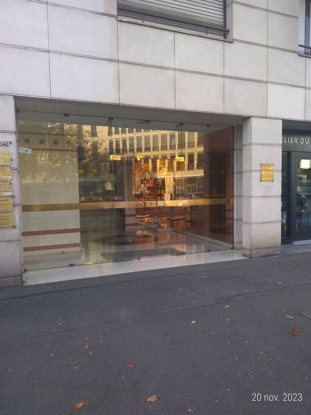 Location Appartement Studio meublé libre au 1 Août 2026 Issy-les-moulineaux