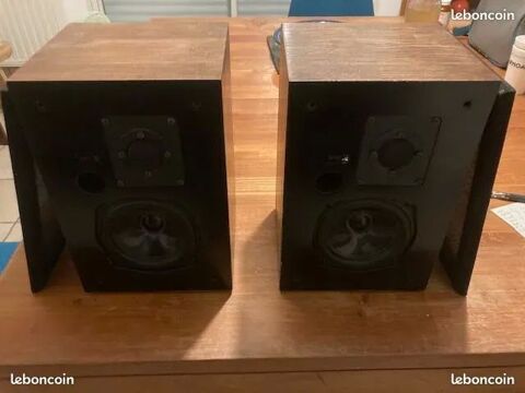 Enceintes JMlab ( JM Lab) 150 Locmaria-Grand-Champ (56)