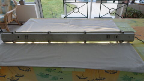 Luminaire ( néon ) 8 Sablé-sur-Sarthe (72)