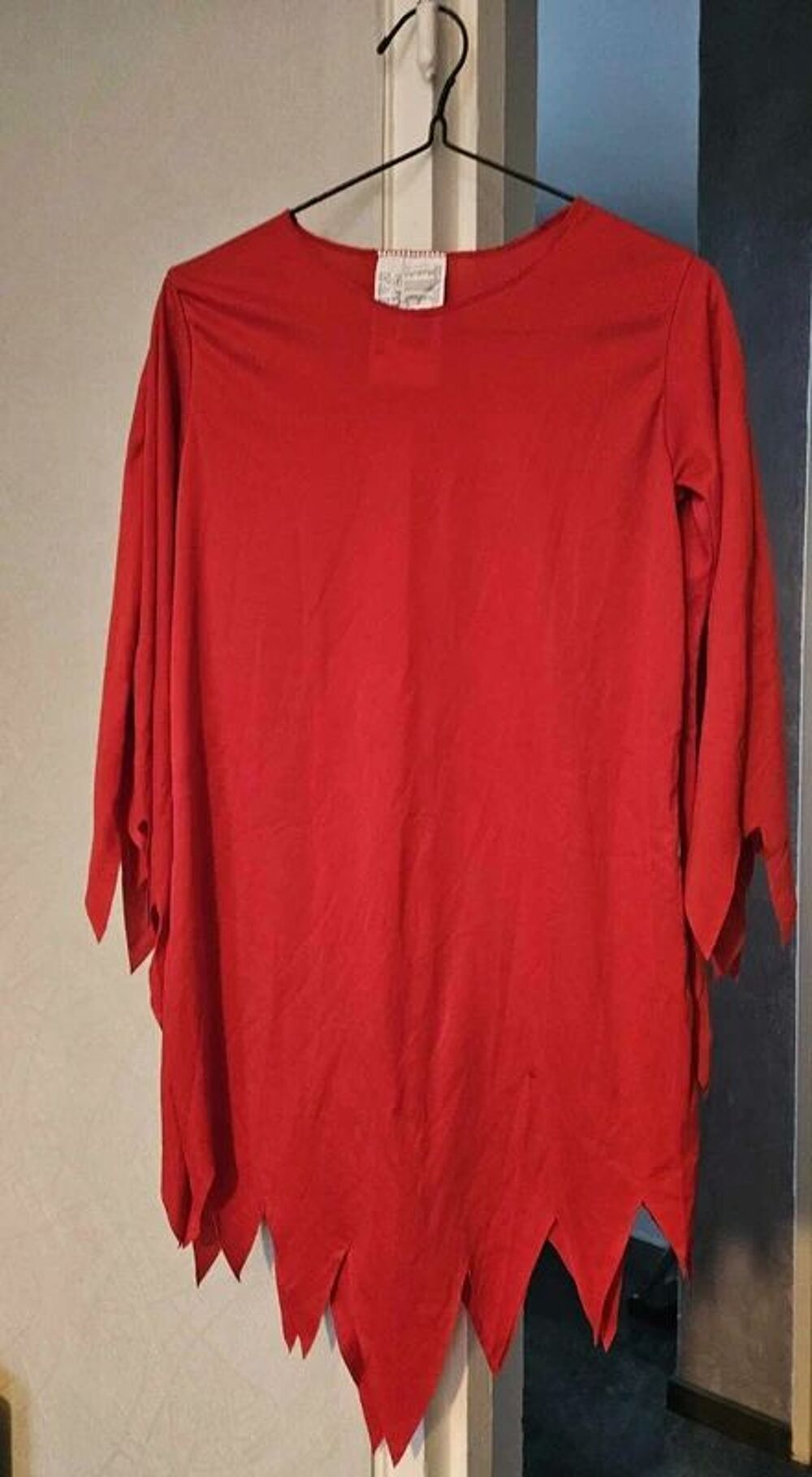D&eacute;guisement Diablesse
Vêtements enfants