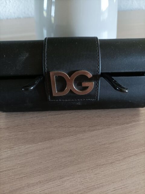 Lunette de soleil DG 30 Avignon (84)