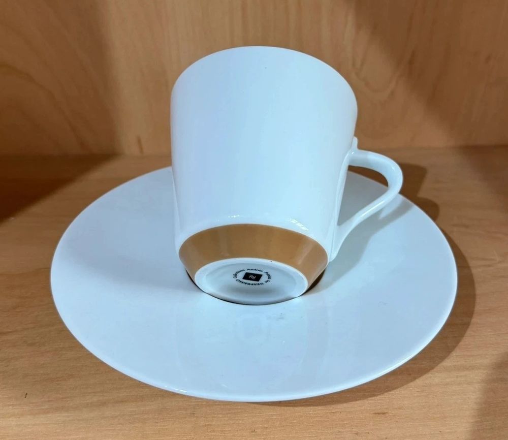 NESPRESSO ANDR&Eacute;E PUTMAN soucoupes Cappuccino Décoration