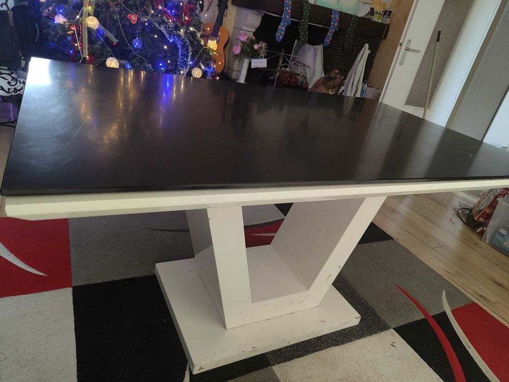 table repas design en verre Meubles