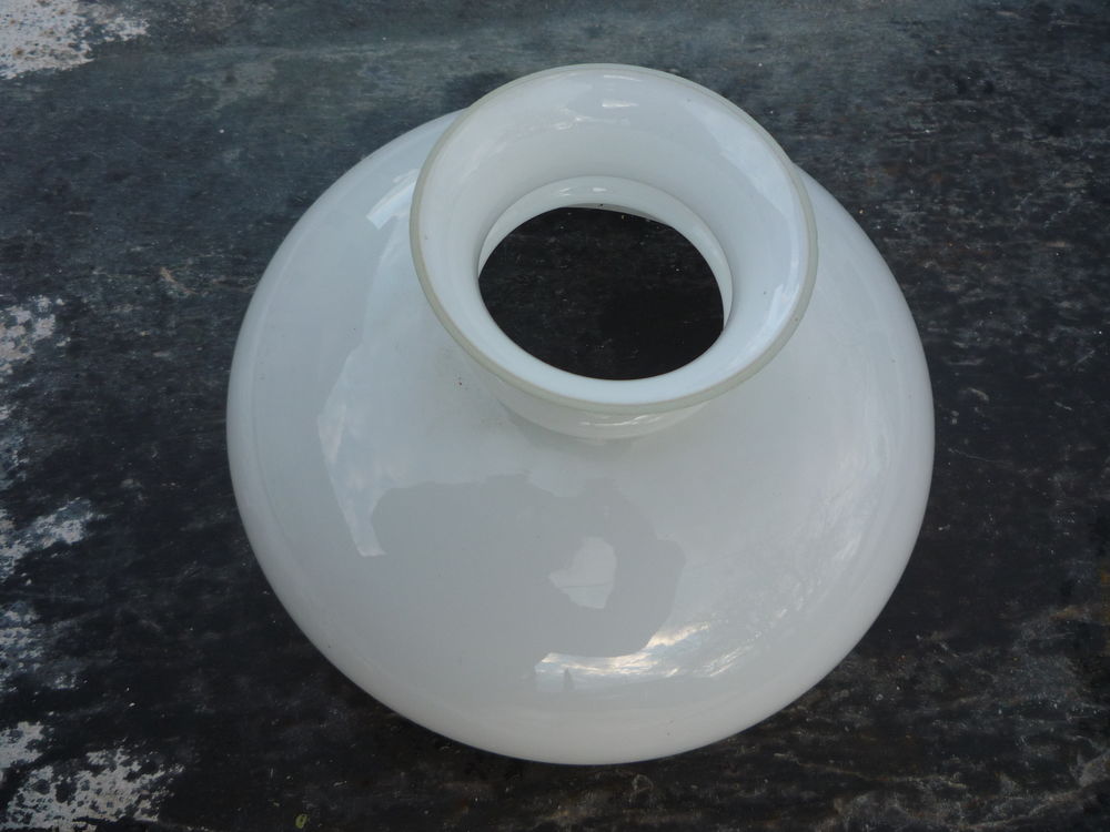 Opaline de lustre
Décoration