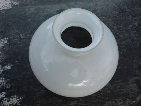 Opaline de lustre
25 Castres (81)