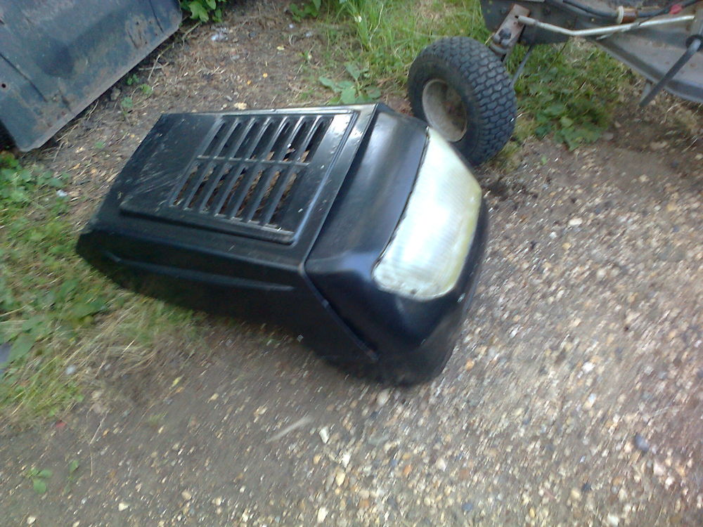 capot tracteur tondeuse Jardin