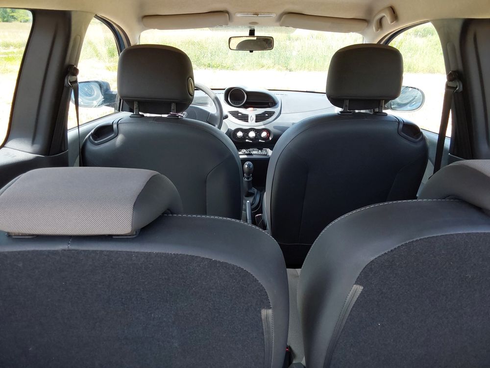 Twingo II 1.2 LEV 16v 75 eco2 Authentique Euro 5 2011 occasion 38080 Saint-Marcel-Bel-Accueil