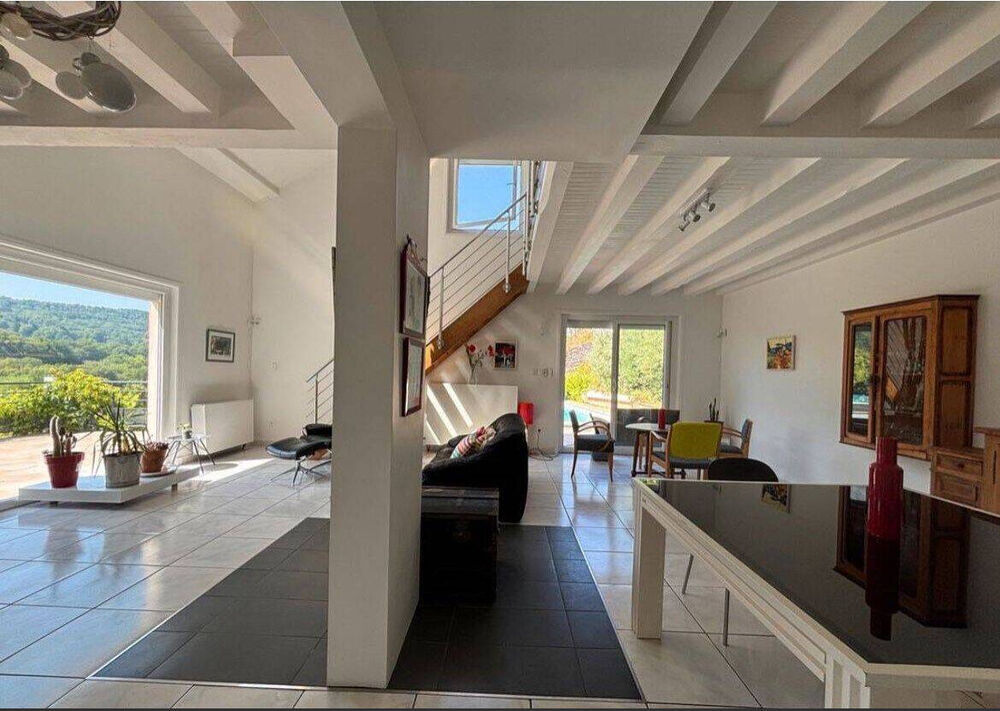 Vente Maison Ensemble immobilier avec vue dominante. 43000 Ceyssac Ceyssac