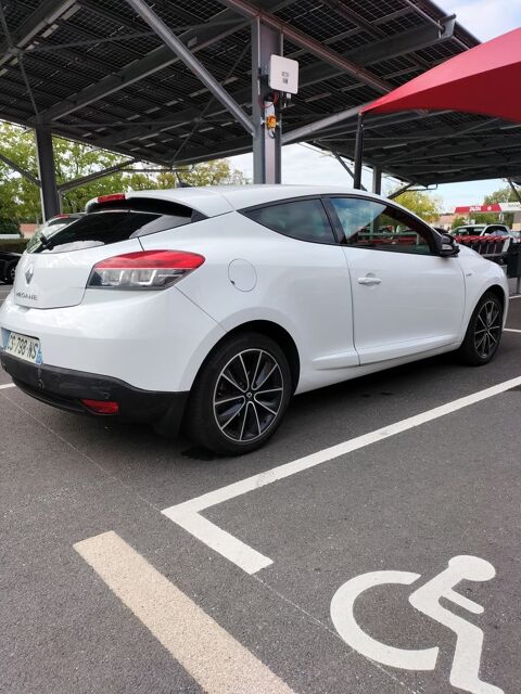 Renault megane iii coupe Mégane III Coupé dCi 110 F