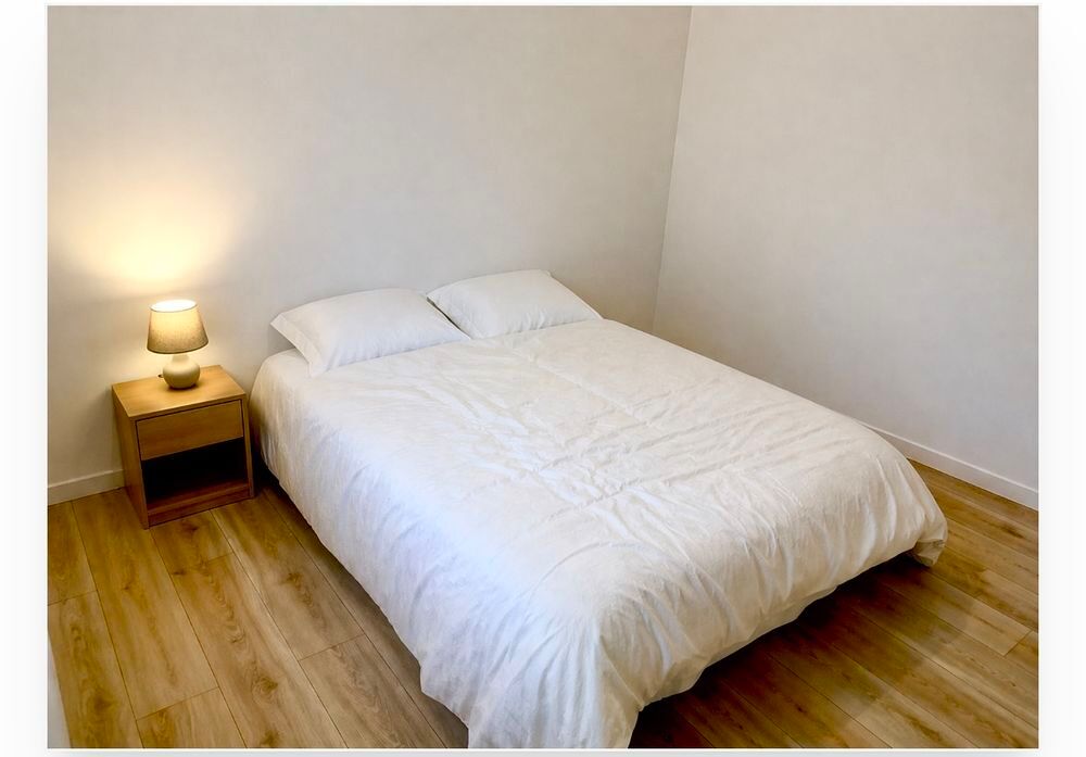 Location Appartement F2 Meublé lumineux avec Balcon- stationnement facile gratuit Vichy
