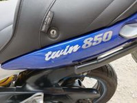 YAMAHA 1999 occasion 74320 Sévrier