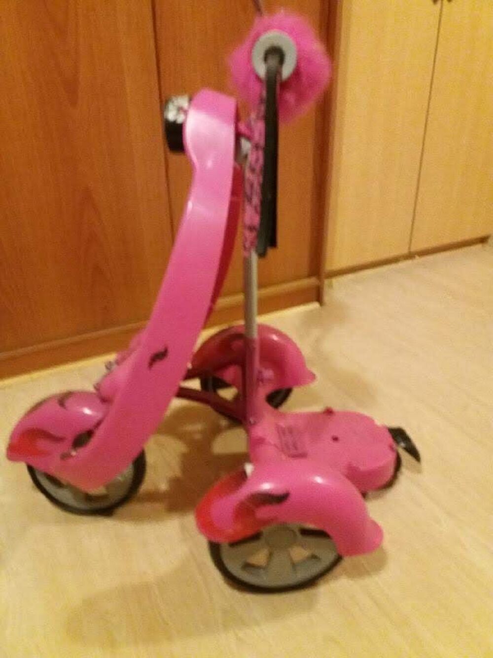 Trottinette trois roues Jeux / jouets