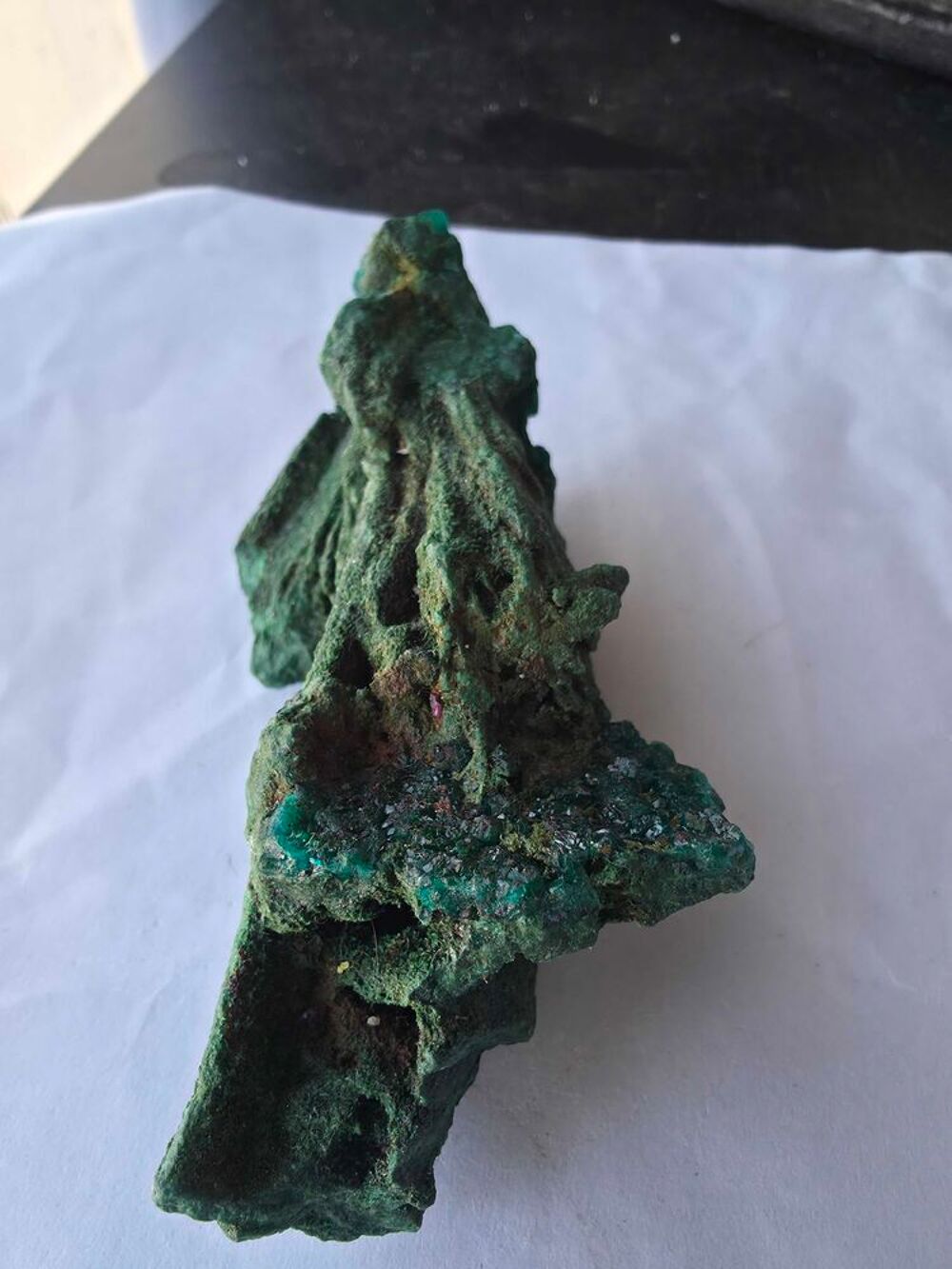 Dioptase Cristallis&eacute;e &amp; Malachite Velours RDC de Collection 196g 