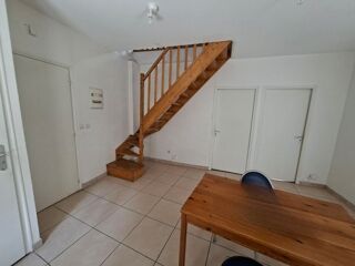  Appartement à louer 3/4 pièces 64 m² Grenoble