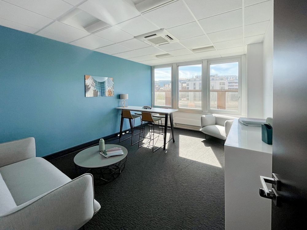   Louez un grand espace de bureau pour 50 personnes à RENNES, 3 soleils Rennes Rennes