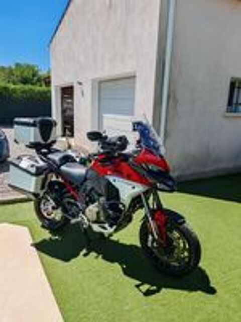 DUCATI 2023 occasion 34460 Cazedarnes
