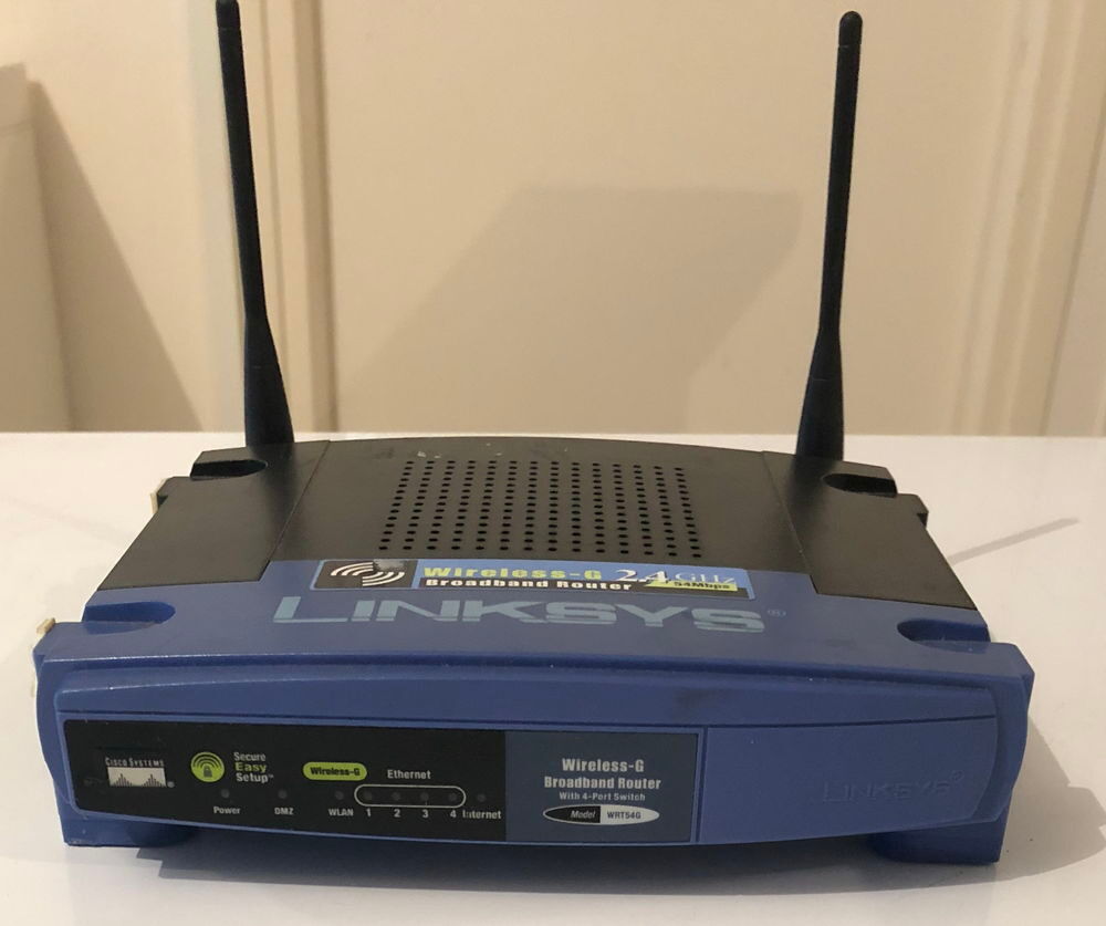 ROUTEUR LINKSYS WRT54G (2.4 Ghz)
Matériel informatique