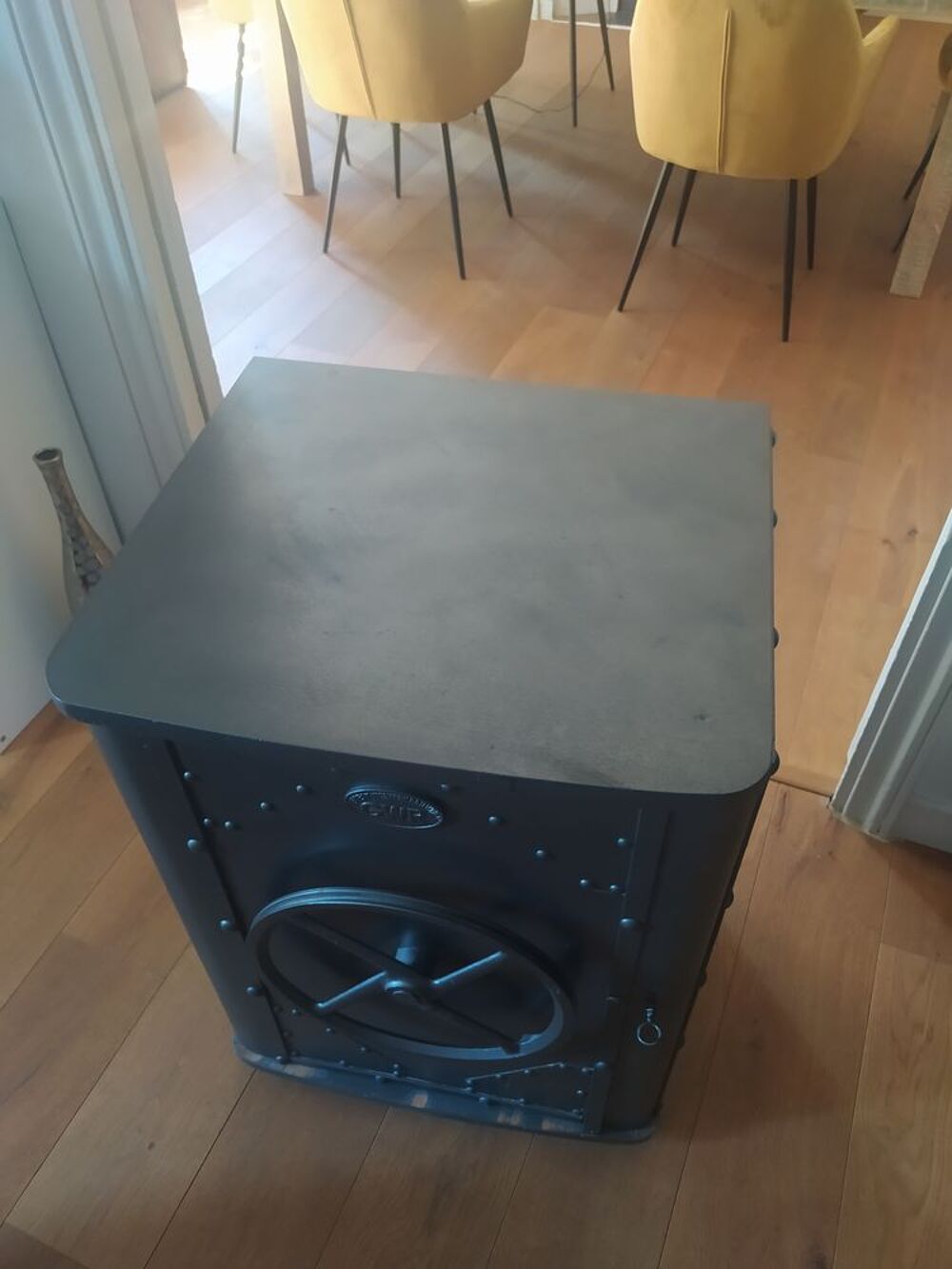 Meuble style coffre fort Meubles
