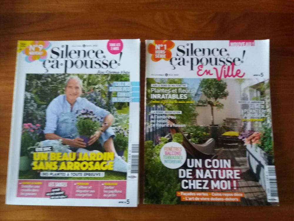 Lot de 2 revues Silence &ccedil;a pousse Livres et BD