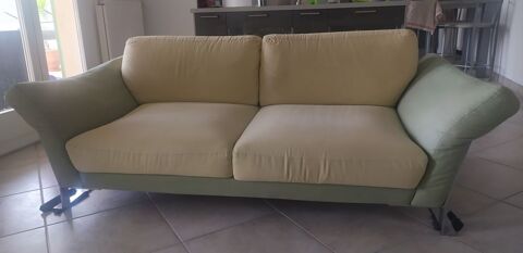 Canap 2 places 1/2 et fauteuil 200 Cagnes-sur-Mer (06)
