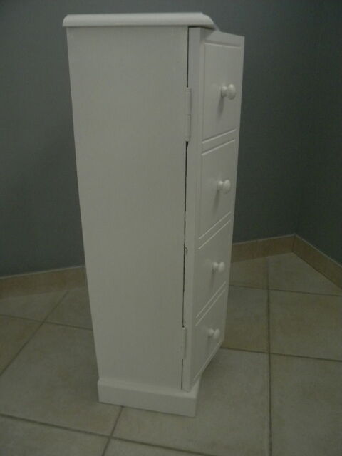 Meuble de rangement pour CD 30 Crottet (01)