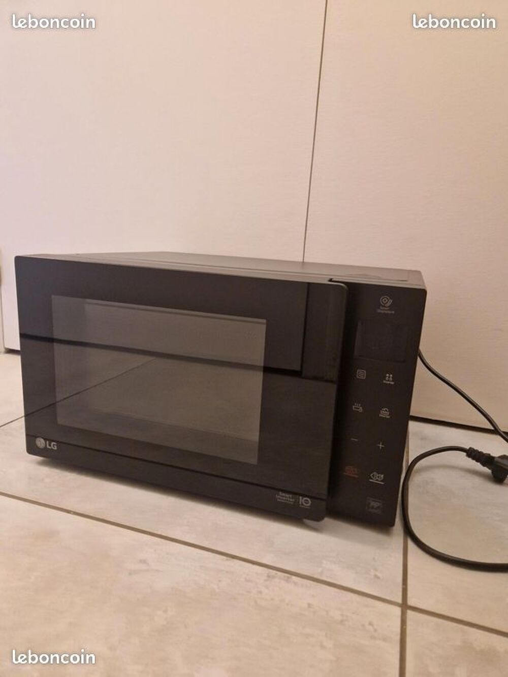 micro onde LG NEOCHEF grande capacit&eacute; pour bricoleur 
pi&egrave;ce Electroménager