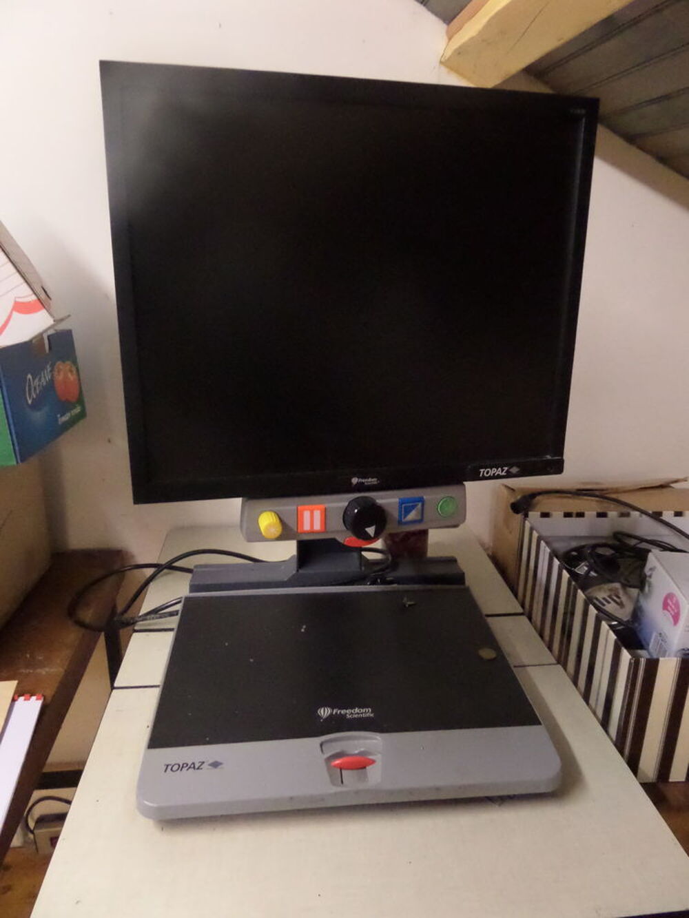 Amplificateur de lecture (malvoyant et travaux/recherches) Photos/Video/TV