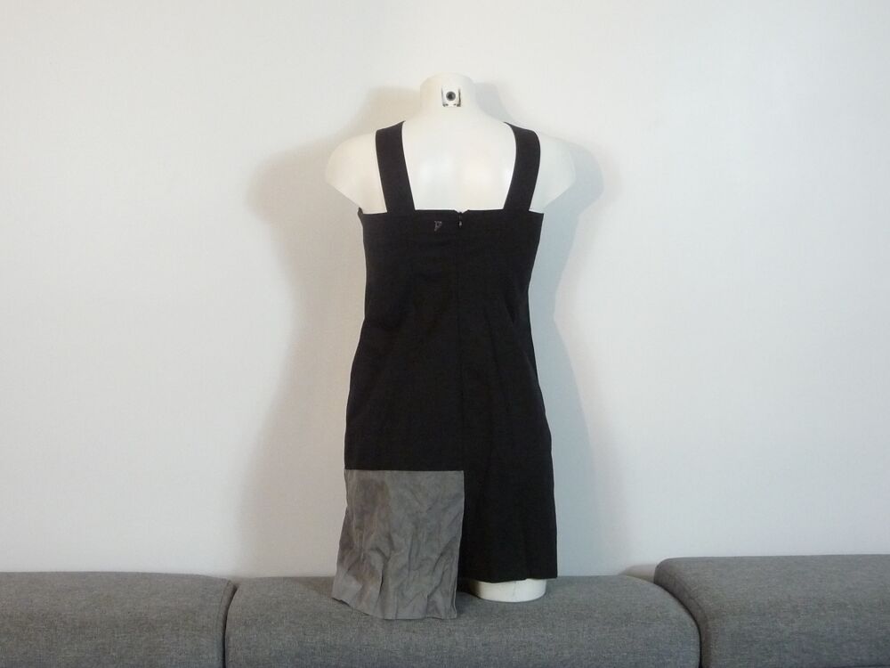 Tunique/ Robe Courte Cintr&eacute;e Bi Mati&egrave;re Noir et Gris- Dondup Vêtements