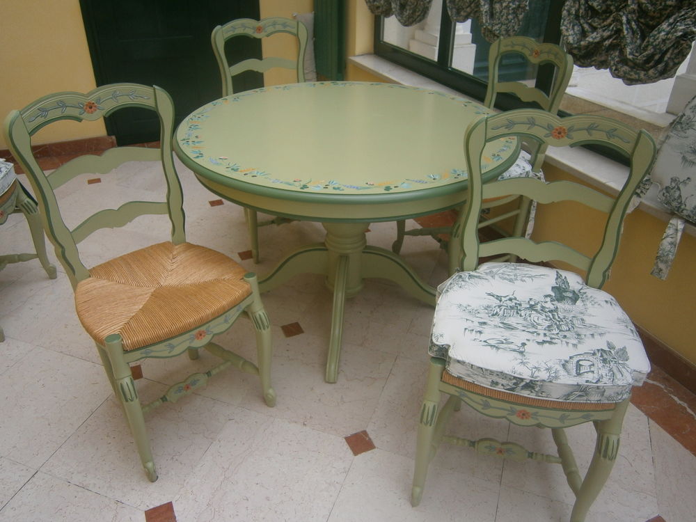 Buffet;Table,Chaises, Provencaux, sig&eacute;s "EVA RECKING" Meubles
