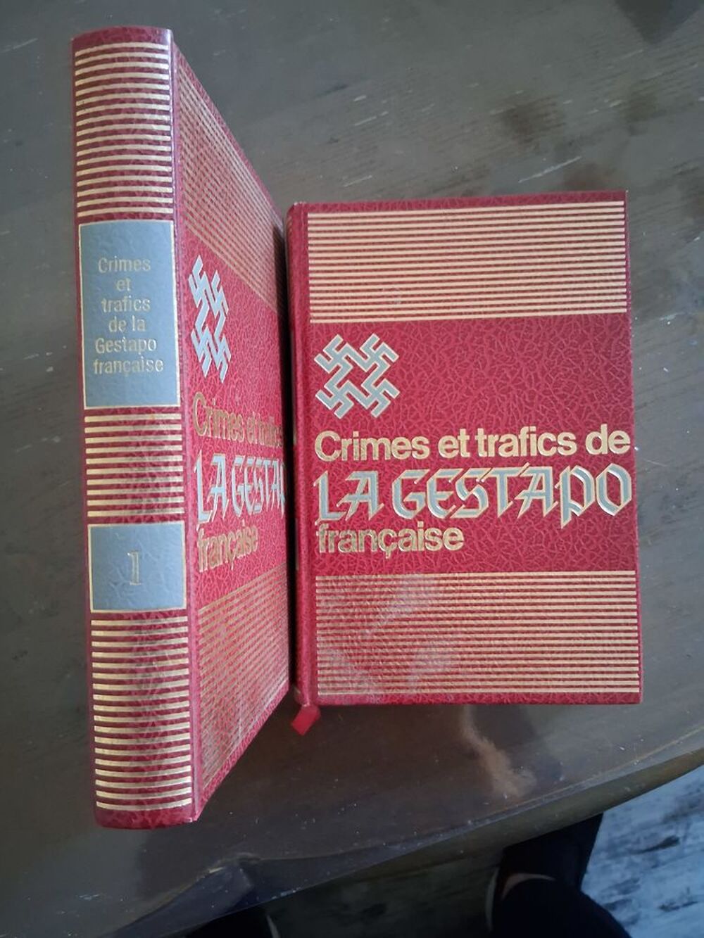 CRIMES ET TRAFICS DE LA GESTAPO FRANCAISE Livres et BD