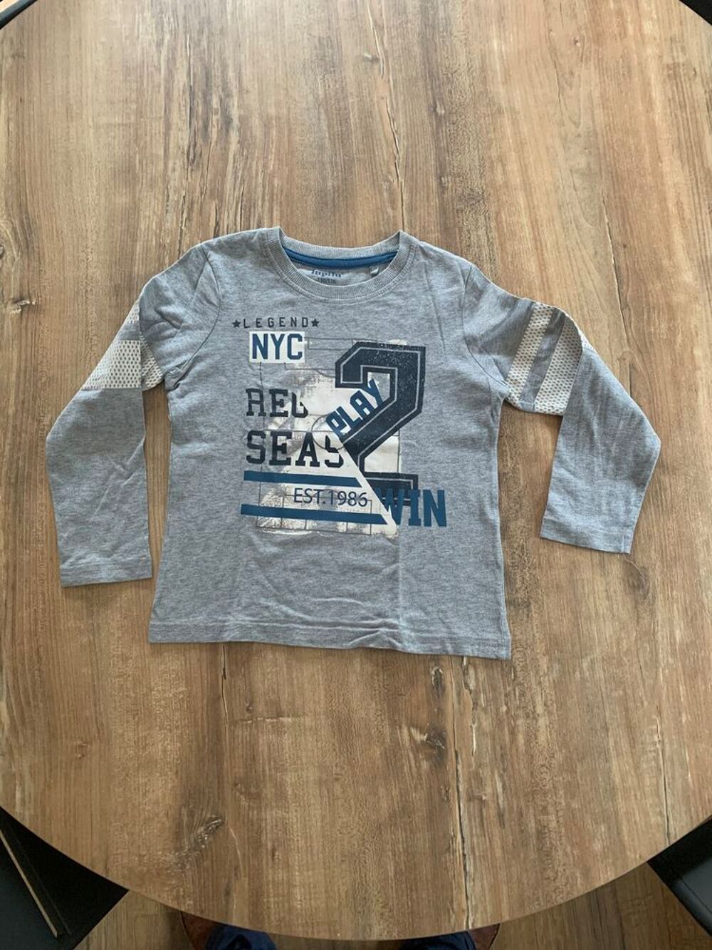 Tee shirt manches longues enfant gar&ccedil;on " Lupilu V�tements enfants