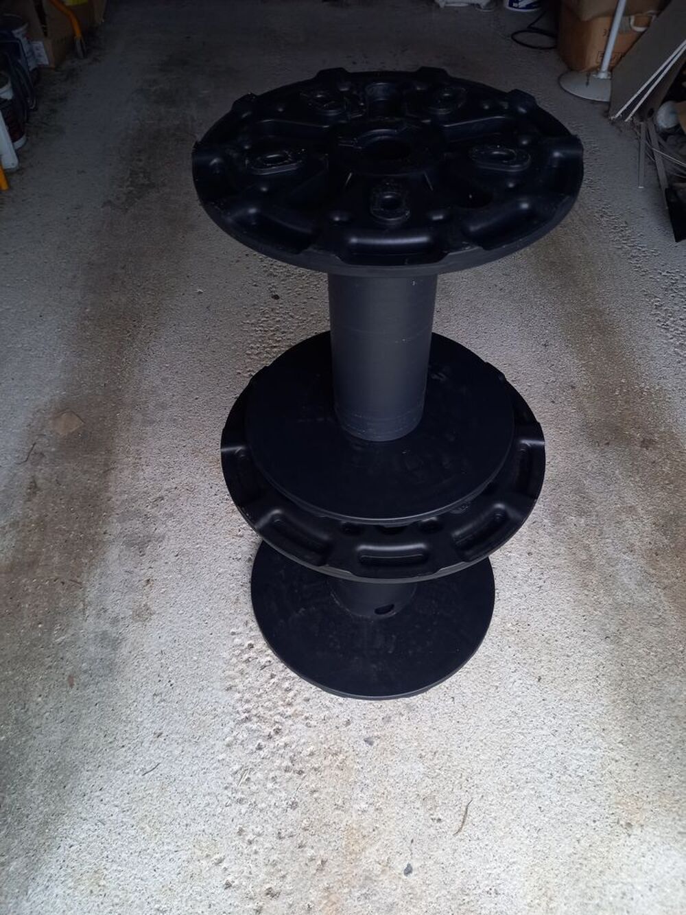 Touret plastique noir hauteur 48 et 52cm Bricolage