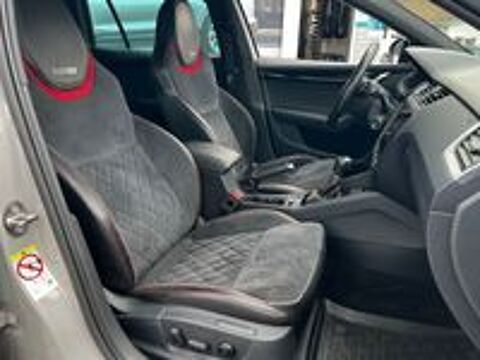 Octavia Combi 2.0 TSI 245 ch DSG7 RS 2017 occasion 38440 Saint-Jean-de-Bournay
