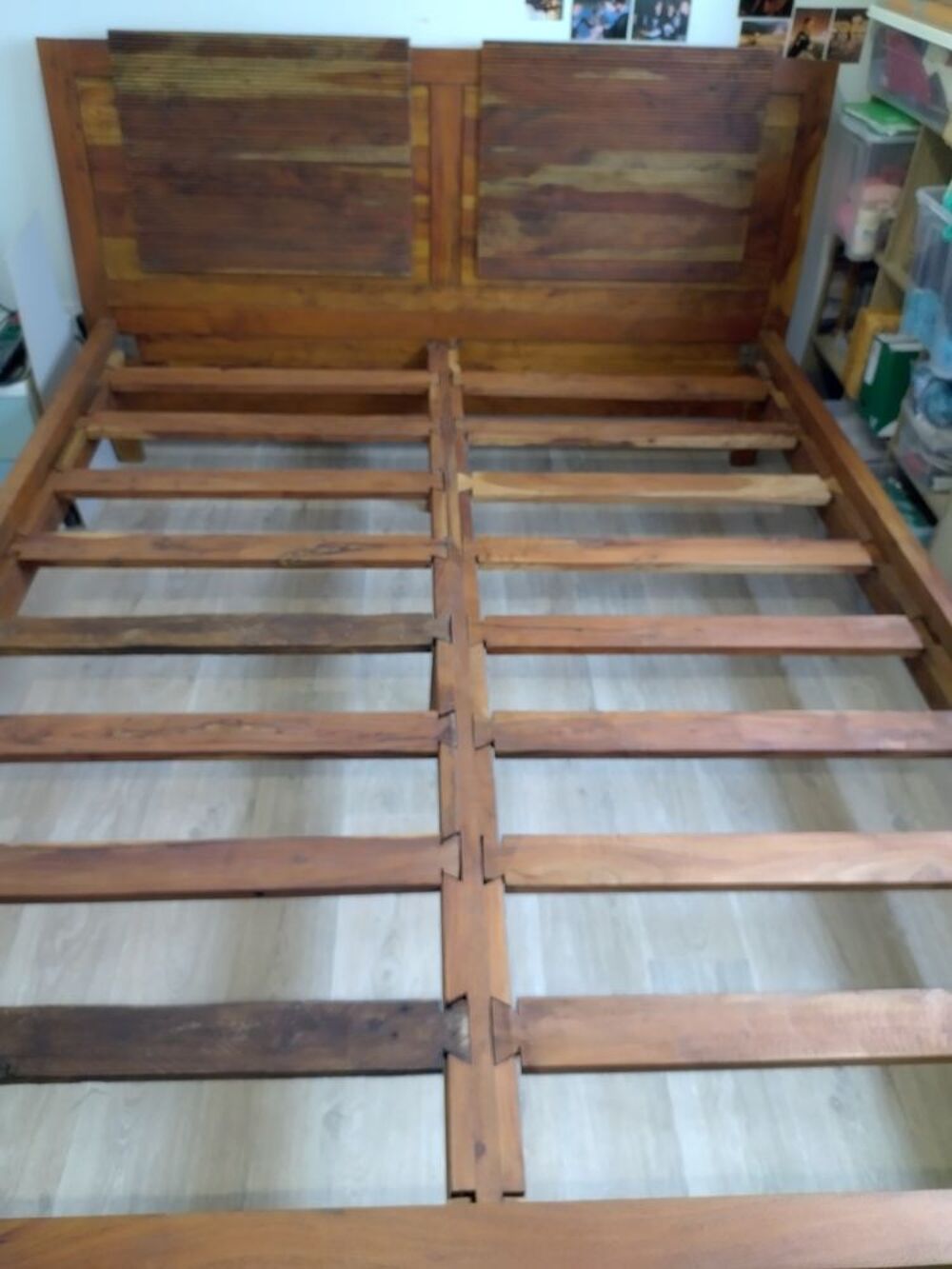 Lit haut de gamme Bois et chiffons Meubles