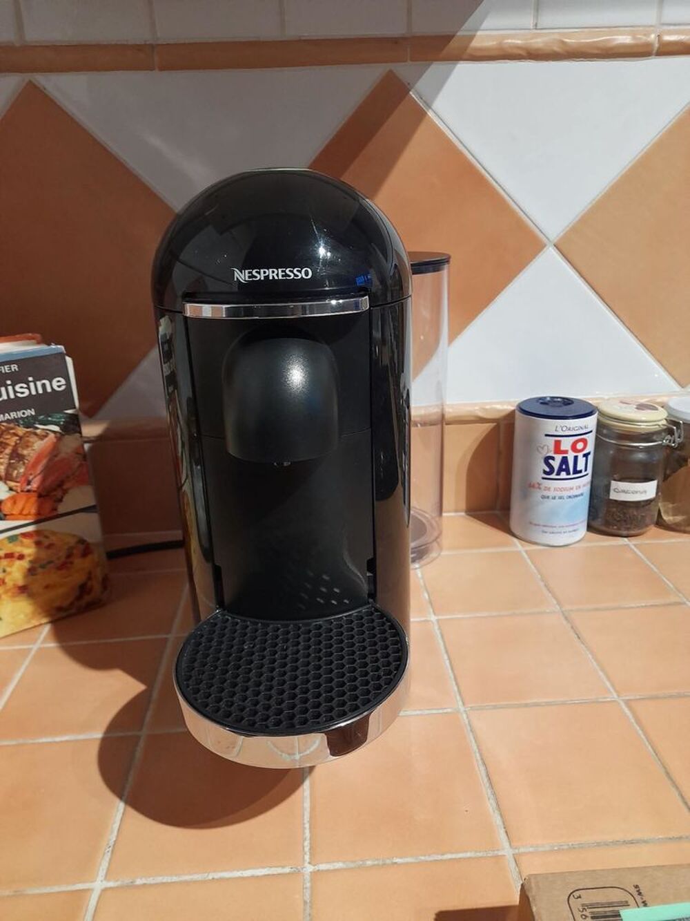 cafeti&egrave;re verso titane plus vertuo Electroménager
