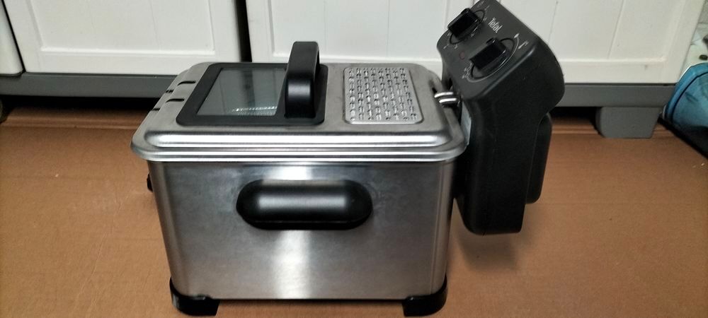 FRITEUSE TEFAL Electroménager