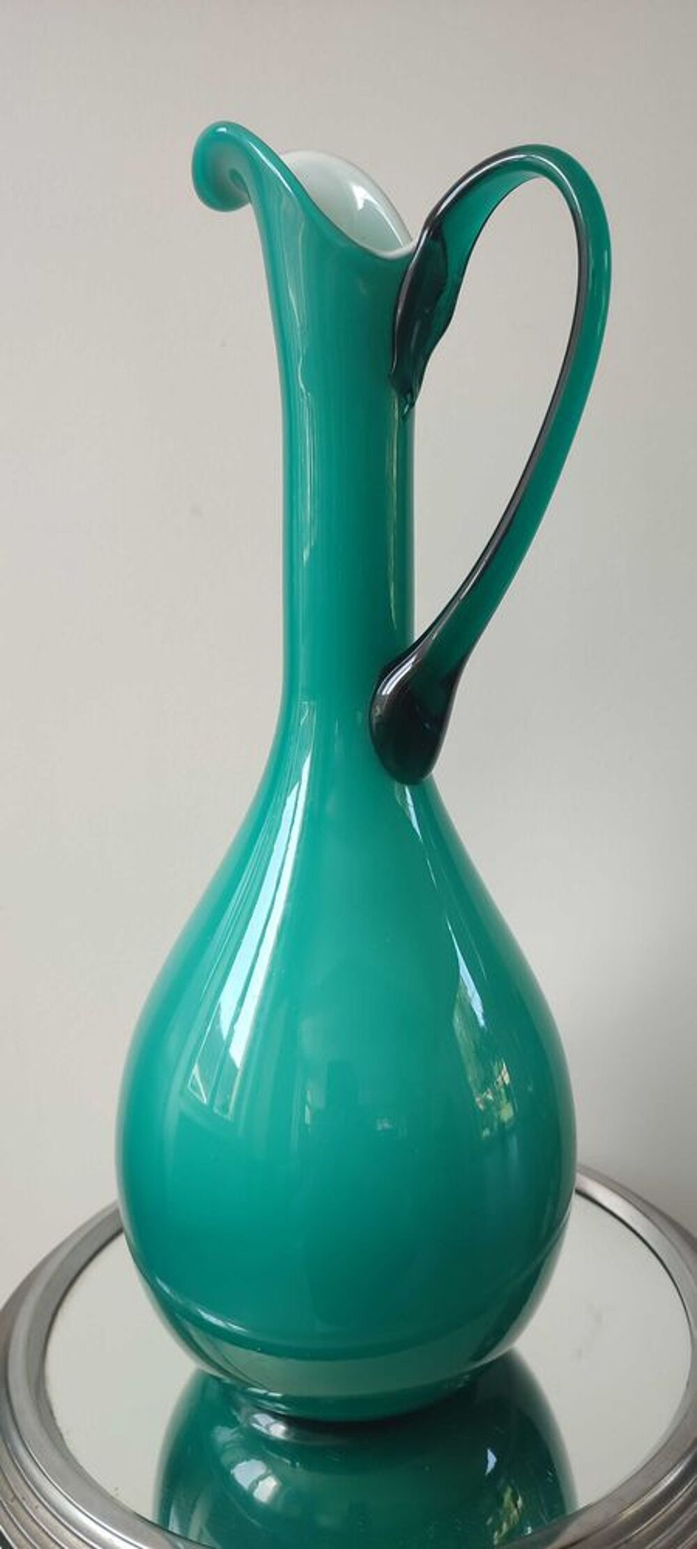 Grand vase-aigui&egrave;re vintage en verre doubl&eacute; Empoli (38 cm) 