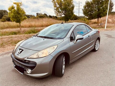 Peugeot 207 cc 1.6 VTi 16V 120ch Roland Garros
