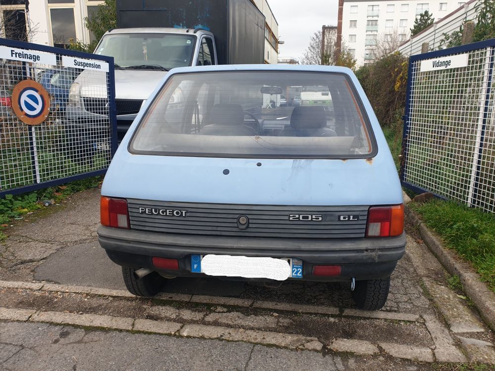 205 1.1 GL 1985 occasion 94700 Maisons-Alfort