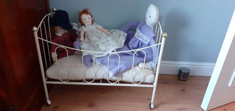 lit poup�e vintage 15 Chavagnes-en-Paillers (85)