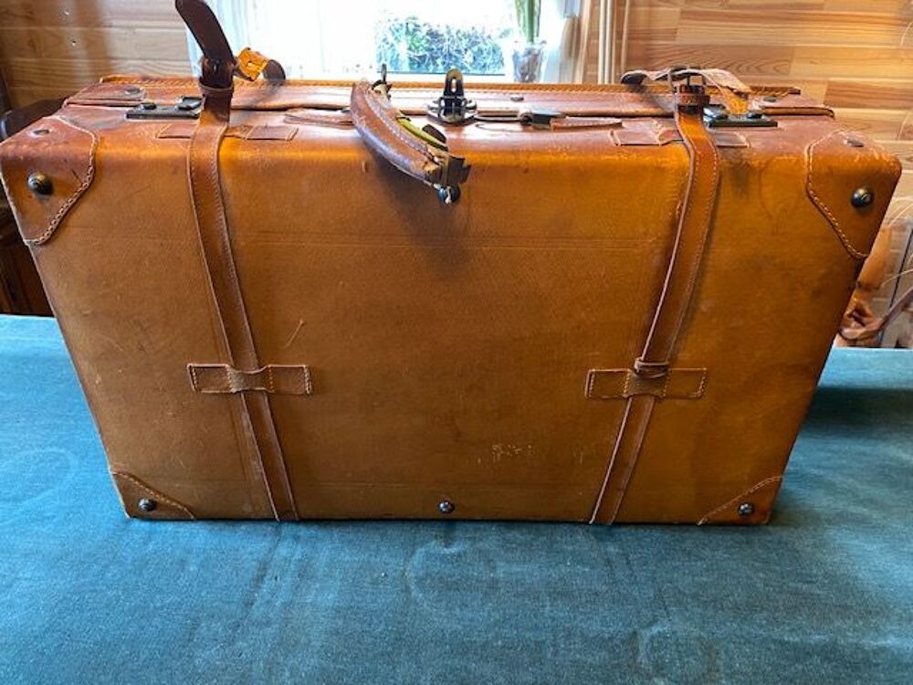 Valise Vintage en Cuir Fauve 