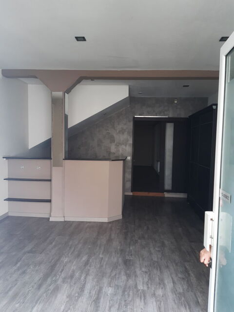 Bureau ou commerce 75000 64000 Pau