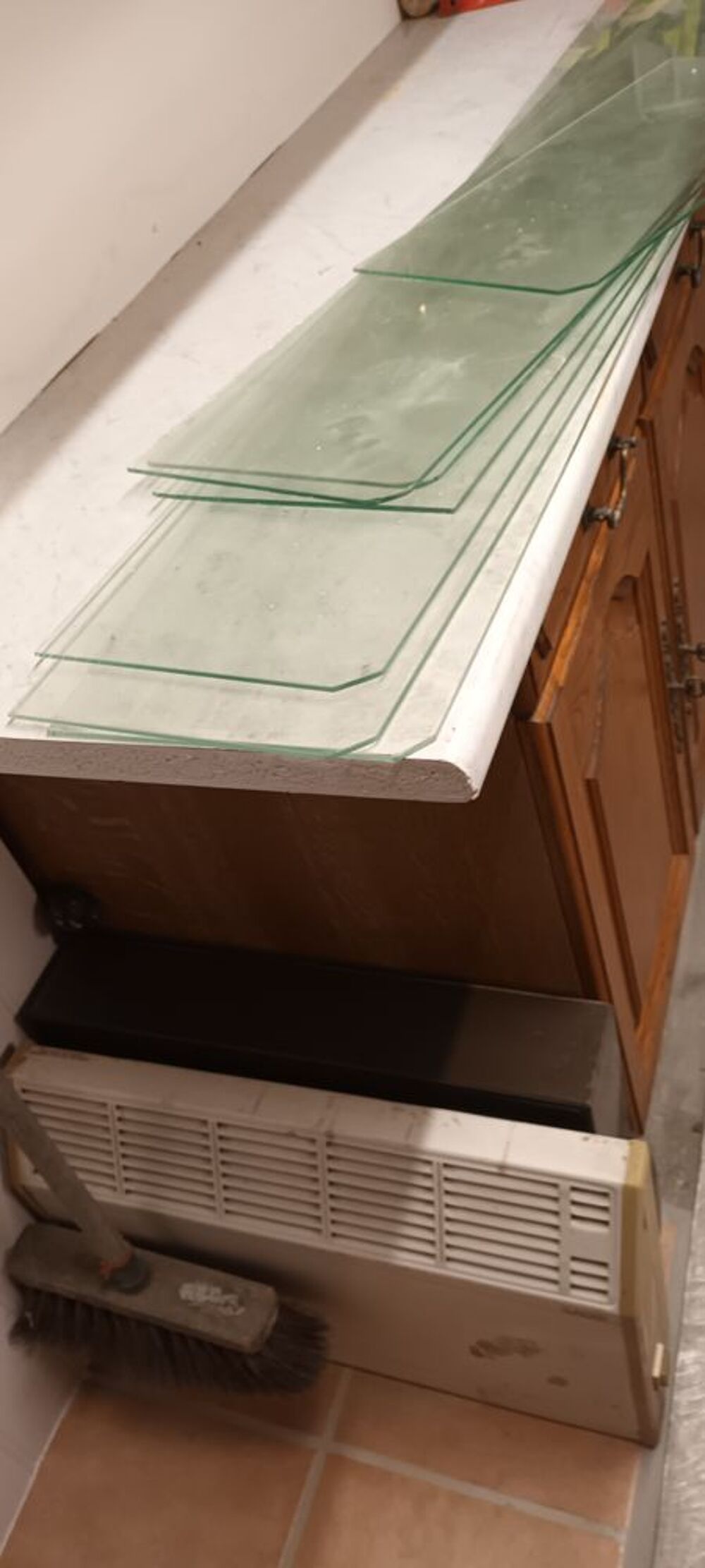 a saisir carreaux normale pour etagere pour peluche ou autre Bricolage