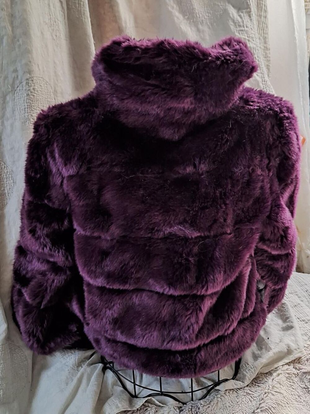 Blouson fausse fourrure Vêtements