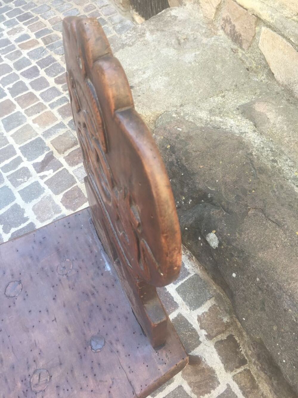 Chaise stabelle/blason h&eacute;raldique/Bretzel armoirie Suisse Meubles