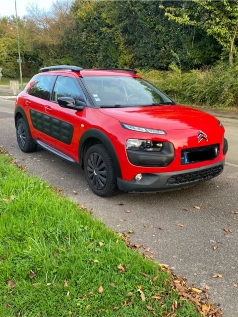 Citroën C4 cactus C4 Cactus PureTech 82 Feel 2018 occasion La Roche-sur-Yon 85000