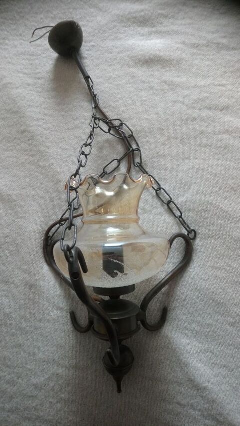 Lustre RETRO avec chane 39 La Courneuve (93)