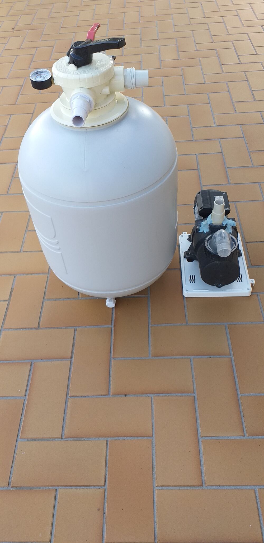 Groupe de filtration pour piscine hors sol Jardin