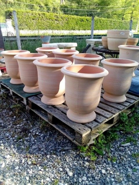 Pots en terre cuite  88 Chteau-l'vque (24)